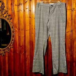 Herringbone print Calvin Klein pant in size 10 modern fit wide-leg